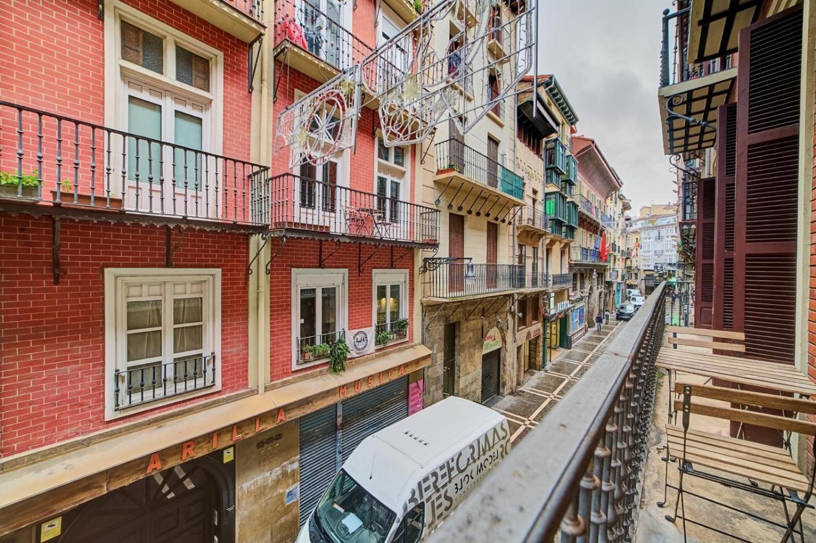 팜플로나 Apartamento Boutique Centro Zapateria 45 아파트 외부 사진
